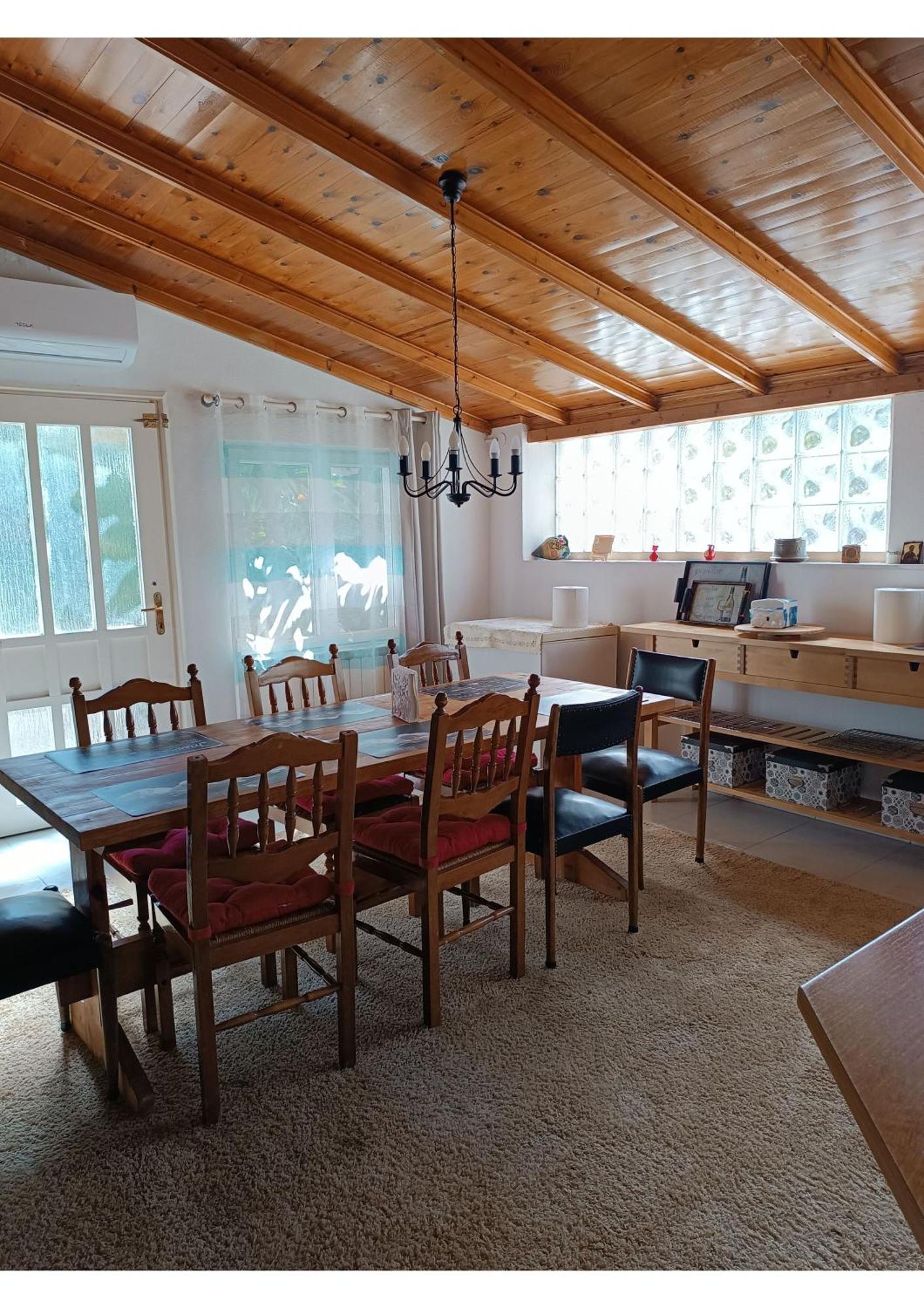 Chalet Three Artists Pórto Ráfti